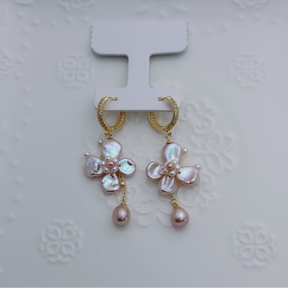 26E156 Handmade High Quality Freshwater Baroque Pearl Butterfly Earrings - Picture 5 of 8